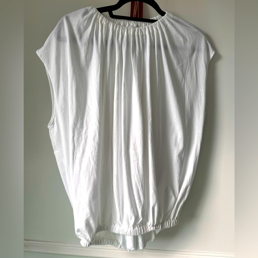 TIBI white T shirting shirred neck circular top size XS.